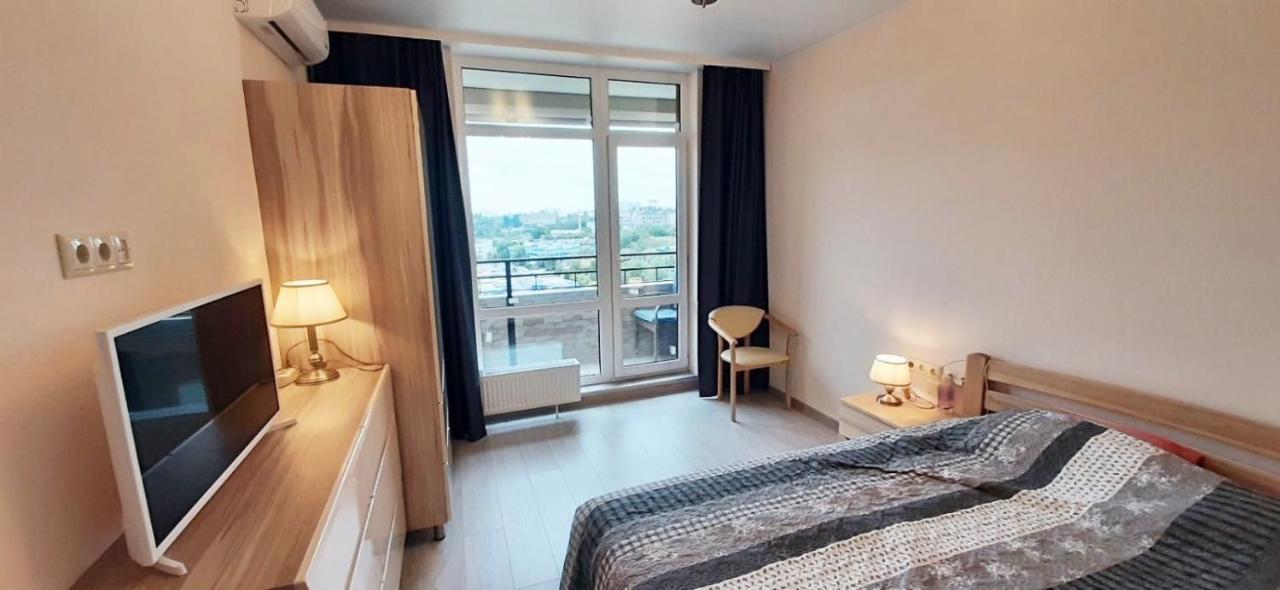 Flatservice затишні та просторі в жк Parklend Apartment *